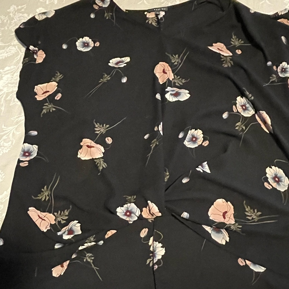 West Kei Allura Knot Detail Blouse